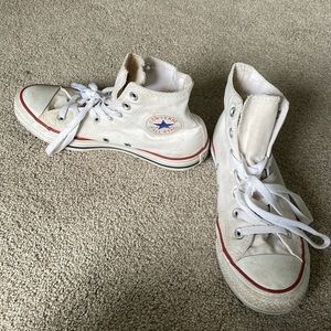 White high top womens converse size 8